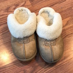 Tan Ugg Slippers